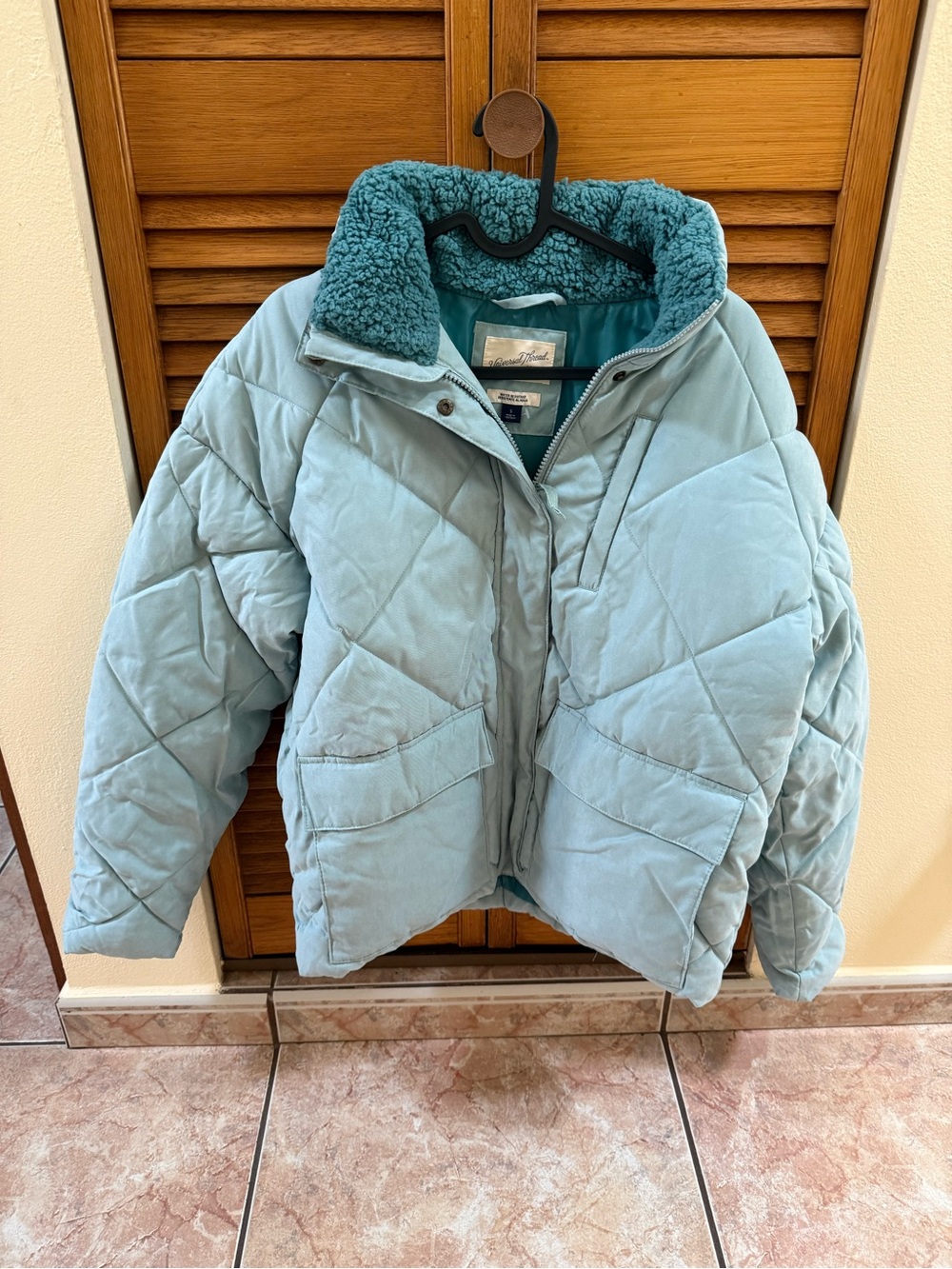Universal Thread Light Blue Quilted Puffer Jacket with Sherpa Collar NWOT